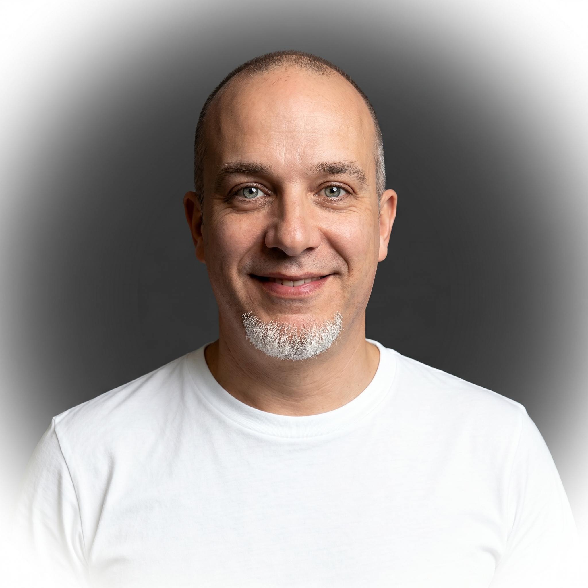 Photo of Daniel Estela