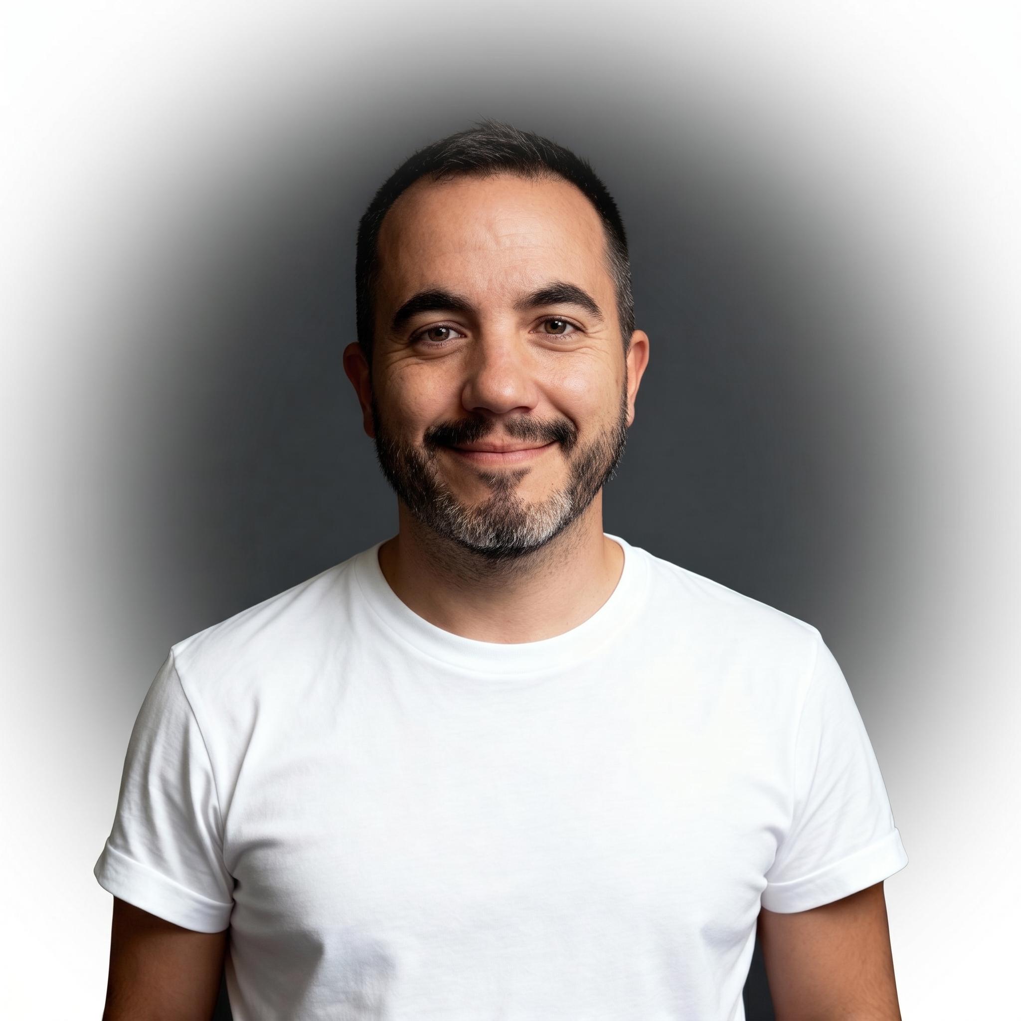 Photo of Javier Chacón